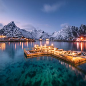 Between Hamnoy and Reine in Lofoten in winter romantic charm