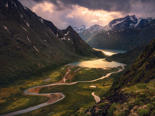 Blick von der Knutsho in Richtung des Jotunheimen Nationalpark in Norwegen
